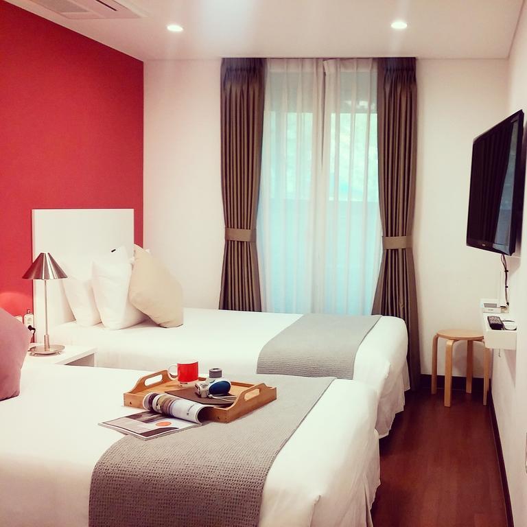 N Fourseason Hotel Myeongdong Σεούλ Δωμάτιο φωτογραφία